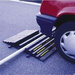 фото Трап для защиты кабелей и шлангов от повреждения при переезде автомобилей